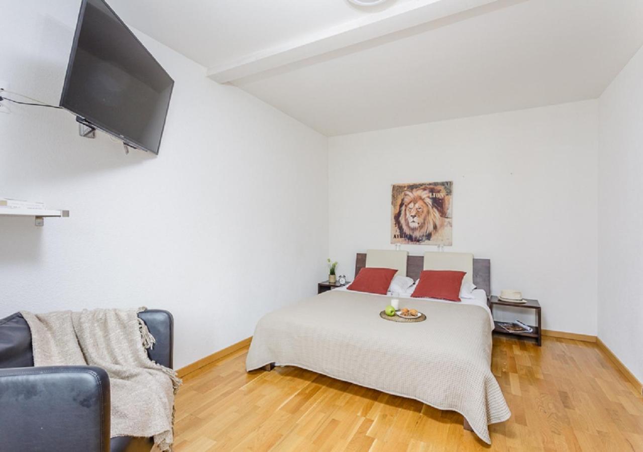 Swiss Star Guesthouse Oerlikon - Contactless Self Check-In Zürih Dış mekan fotoğraf