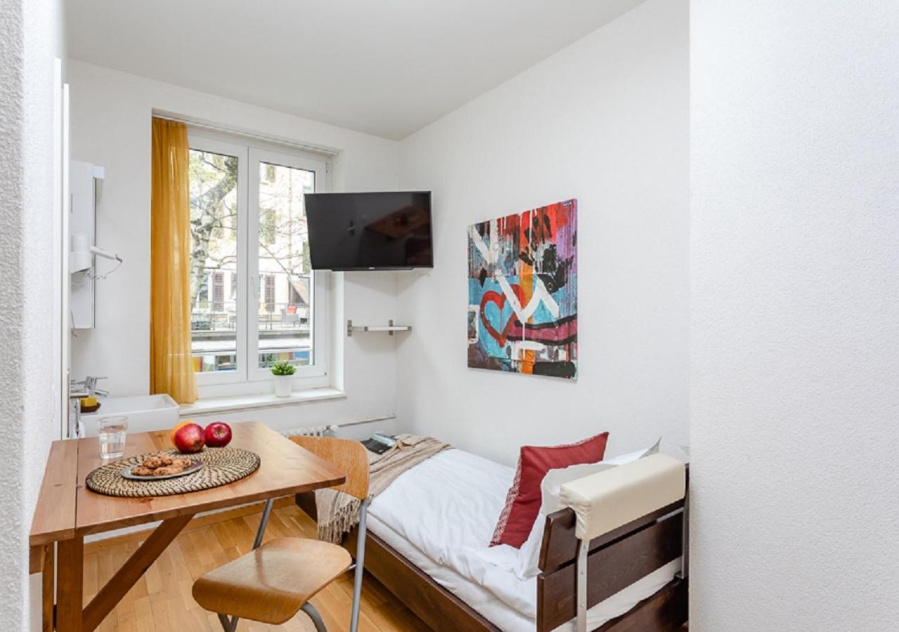 Swiss Star Guesthouse Oerlikon - Contactless Self Check-In Zürih Dış mekan fotoğraf